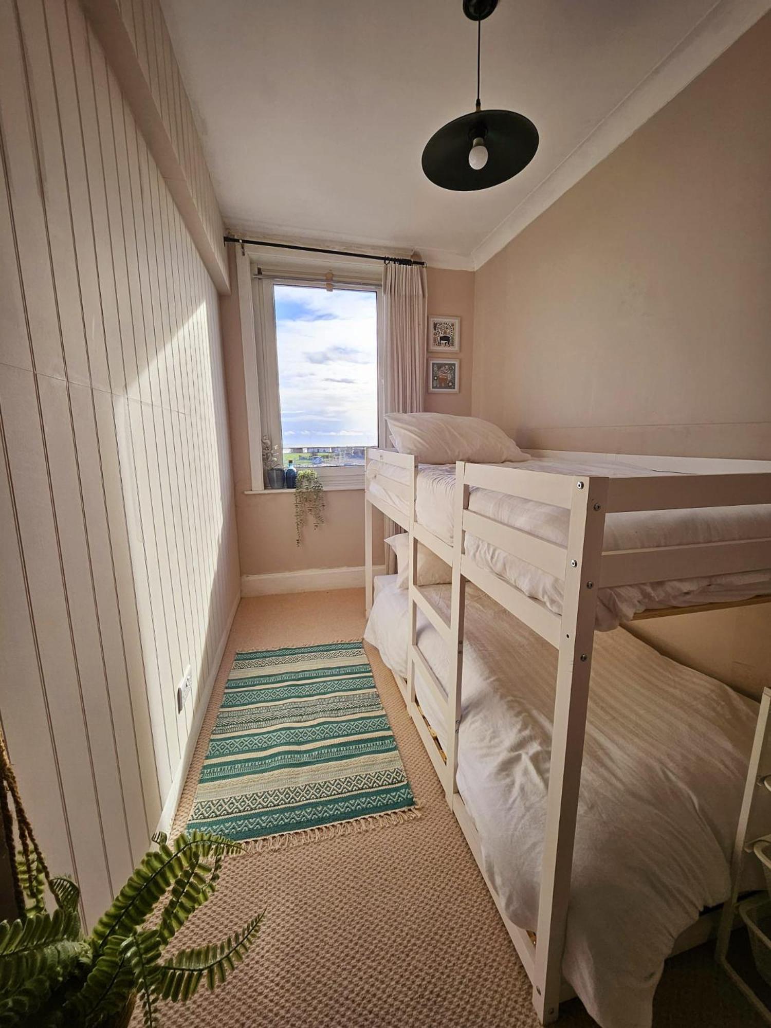 Seaview 2 Bedroom Apartment 利特尔 外观 照片